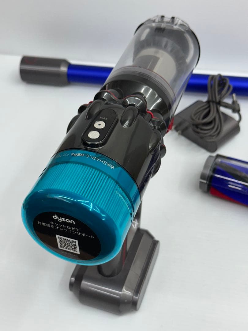 2022年製　ダイソン　掃除機　SV21 本体　ヘッド　パイプ　充電器　セット