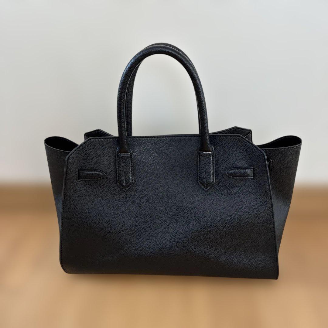 【未使用品】Mila Owenミラオーウェン ベルト付きラージハンドバッグ　黒