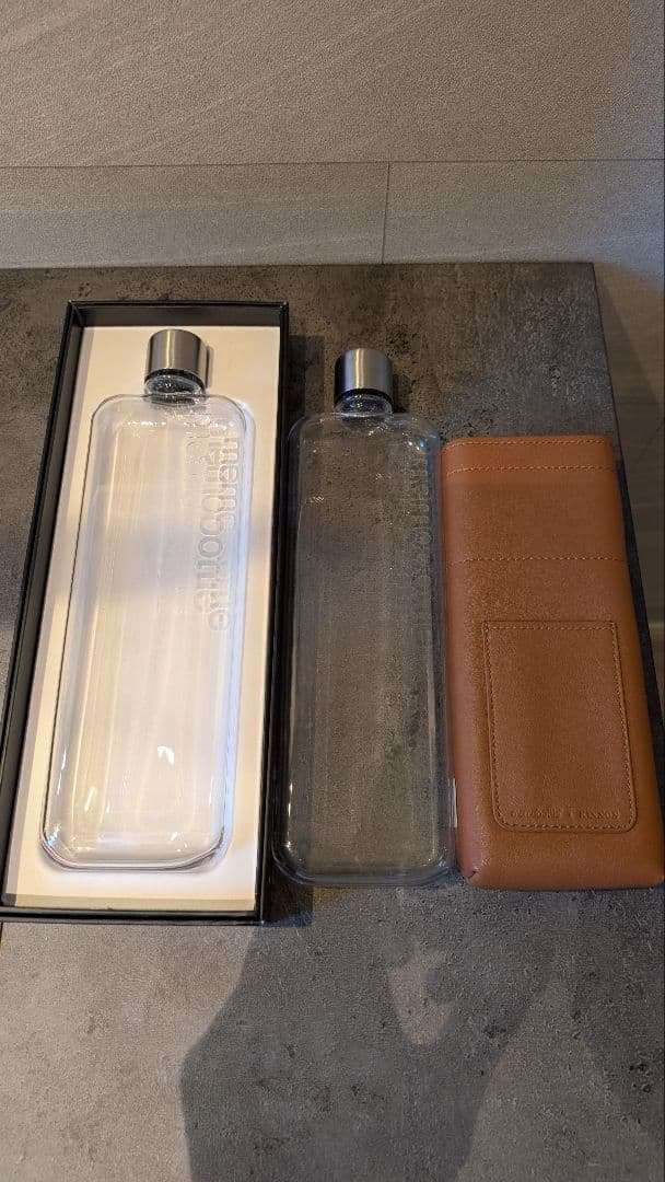 【非売品・2万円相当】memo bottle slim水筒 2本 レザーケース付