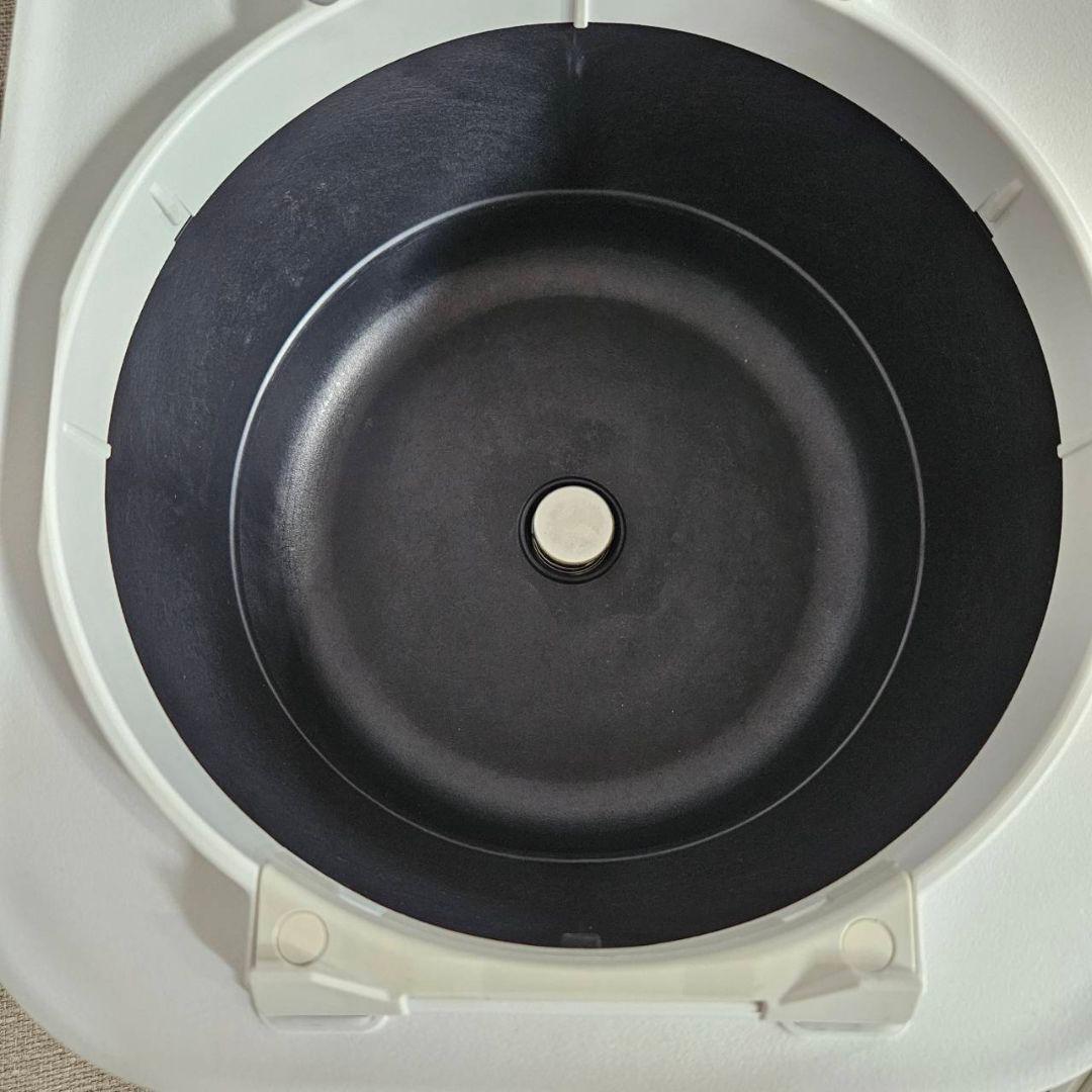 沸騰鉄釜 ふっくら御膳 RZ-V100GM(W)[フロストホワイト