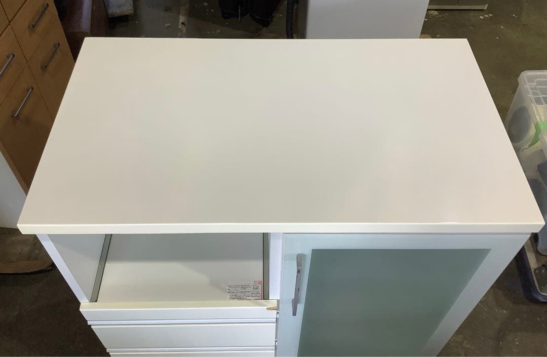 ニトリ キッチンボード キッチンカウンター 食器棚 幅88cm コンセント口有り