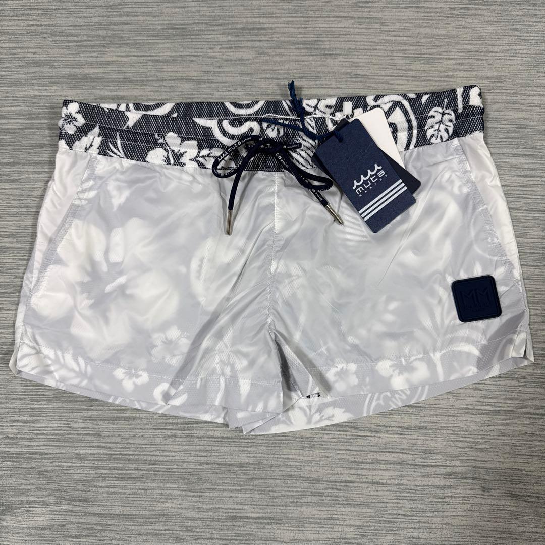 新品　muta MARINE ムータマリン　レディース　ショートパンツ