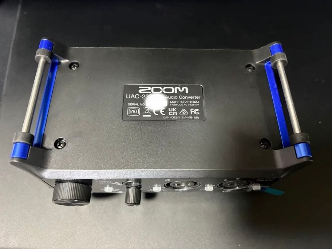 ZOOM UAC-232 USB-C オーディオインターフェース