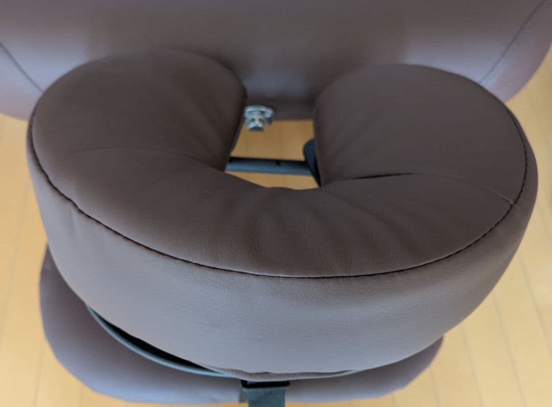 折りたたみ式マッサージベッドブラウン 持ち運びバッグあり