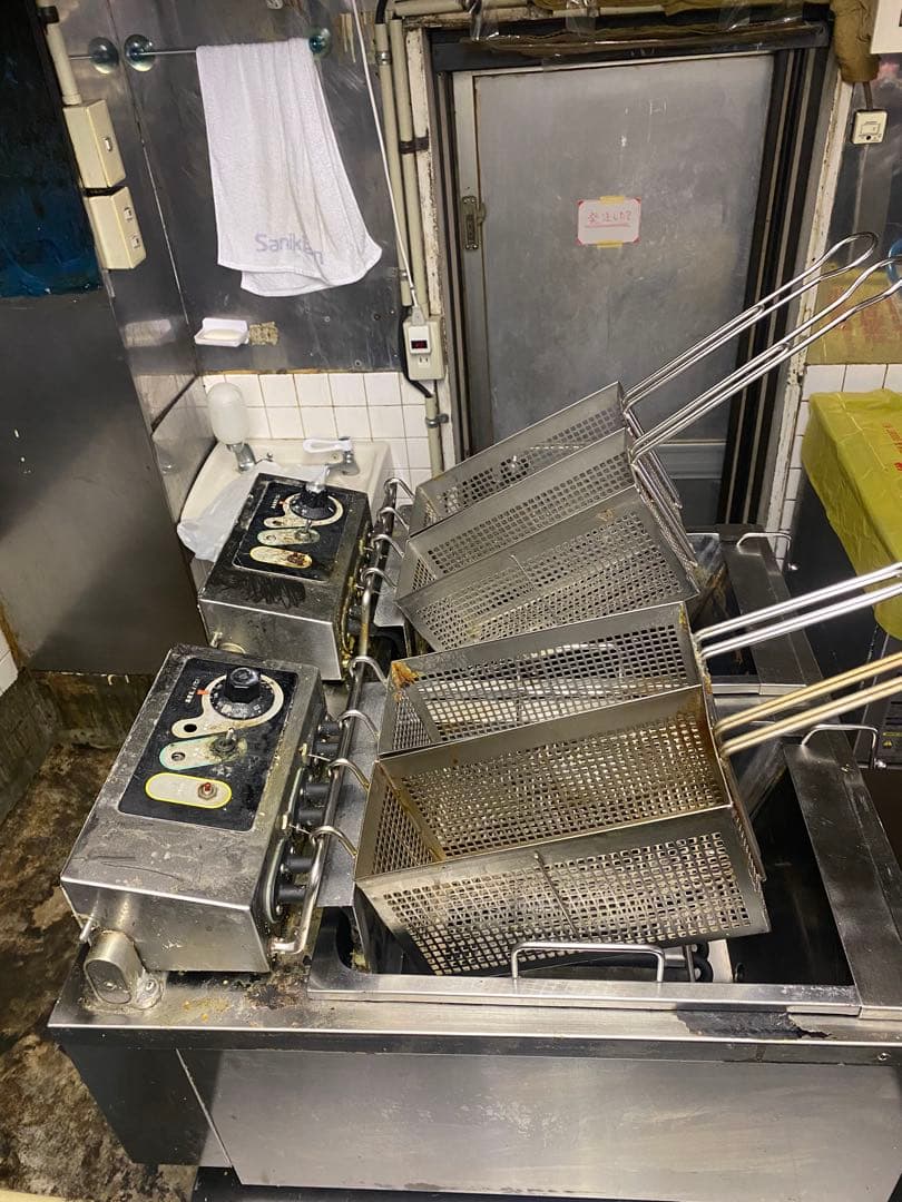 ステンレス製フライヤー 2x2バスケット