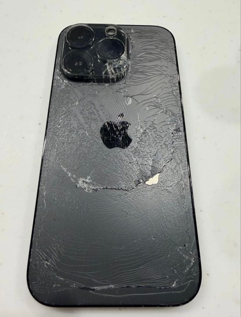 iPhone14 Pro 128GB ジャンク　背面割れ　本体のみ