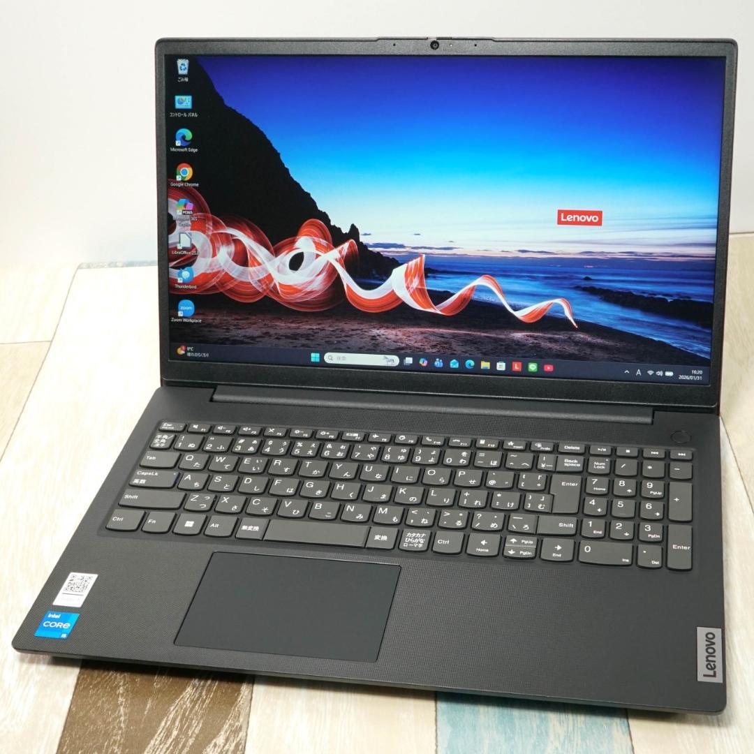 使用感わずかな極美品✨１０コアの１２世代ｉ５に超高速ＳＳＤ＆１６Ｇメモリ✨ＦＨＤ