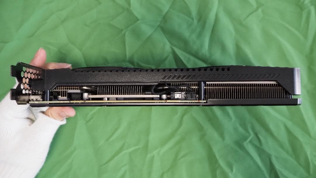 グラフィックボード・グラボ・ビデオカード GAINWARD GHOST RTX 4070