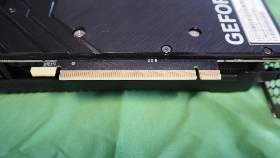 グラフィックボード・グラボ・ビデオカード GAINWARD GHOST RTX 4070