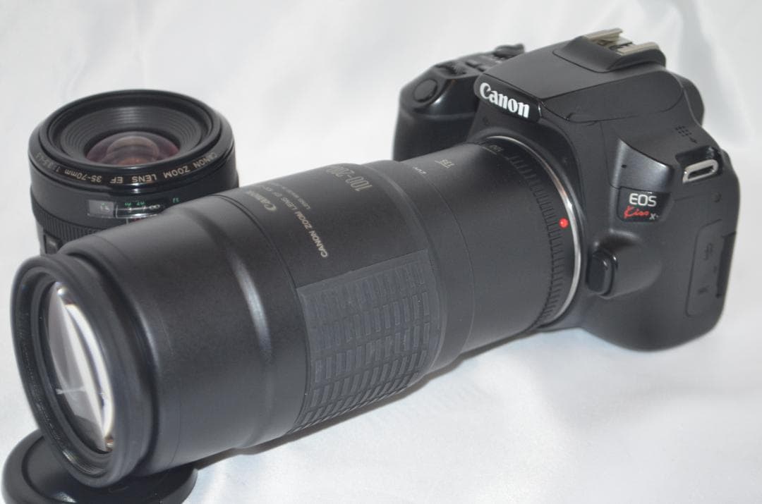 美品 【Canon EOS Kiss X10 ダブルレンズ】 Wi-Fi搭載