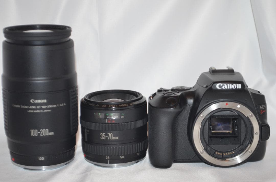 美品 【Canon EOS Kiss X10 ダブルレンズ】 Wi-Fi搭載