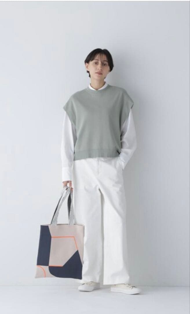 新品ヒューマンウーマン甘撚コットンチノパンツ サイズ　Xスモール