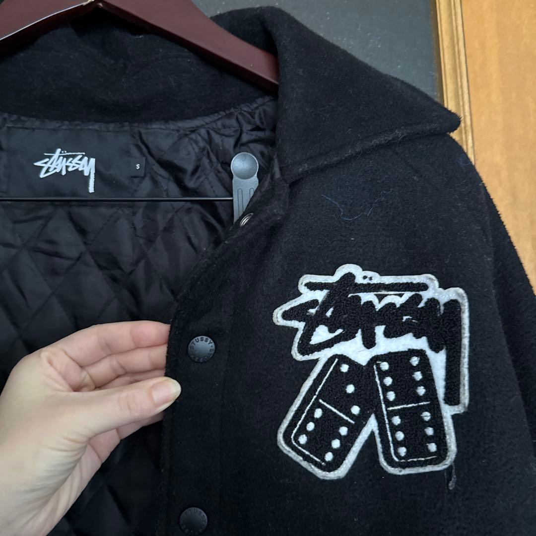 Stussy ブラック ジャンパー