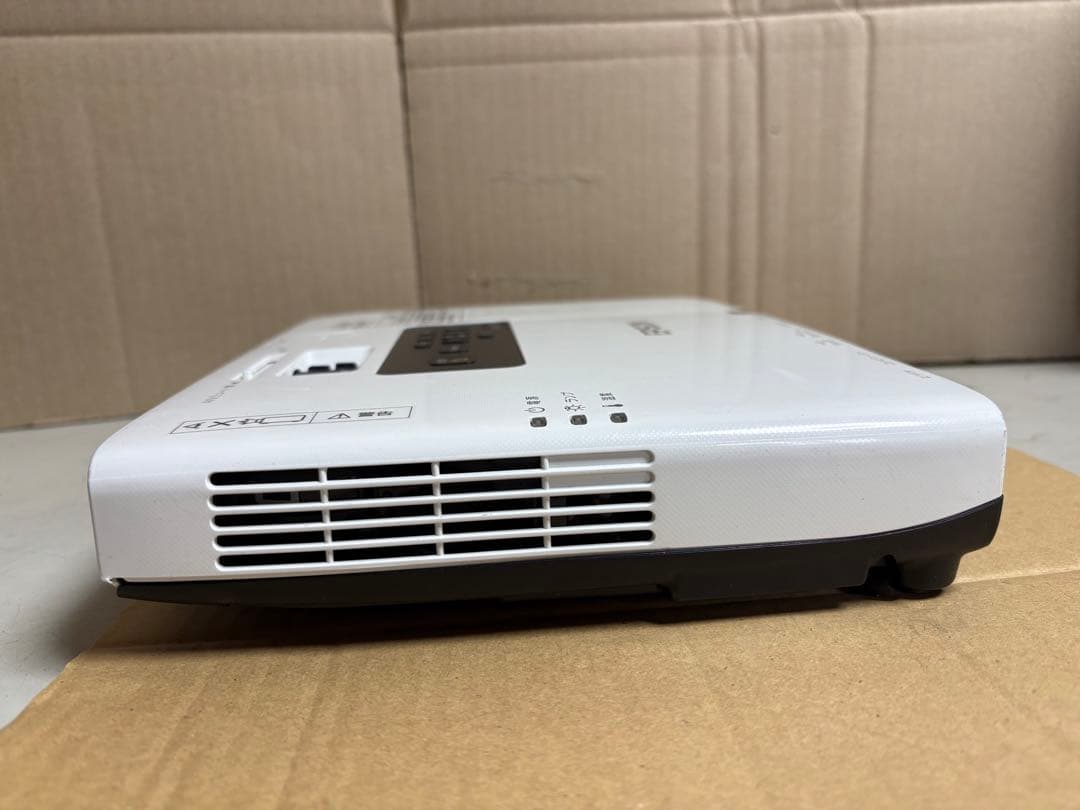 EPSON EB-1771W プロジェクター本体 送料込