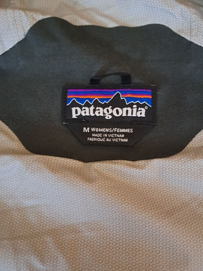 patagoniaトレントシェルジャケット