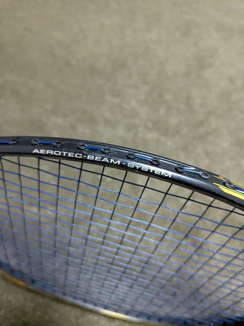 3D Calibar 900 instinct バドミントンラケット