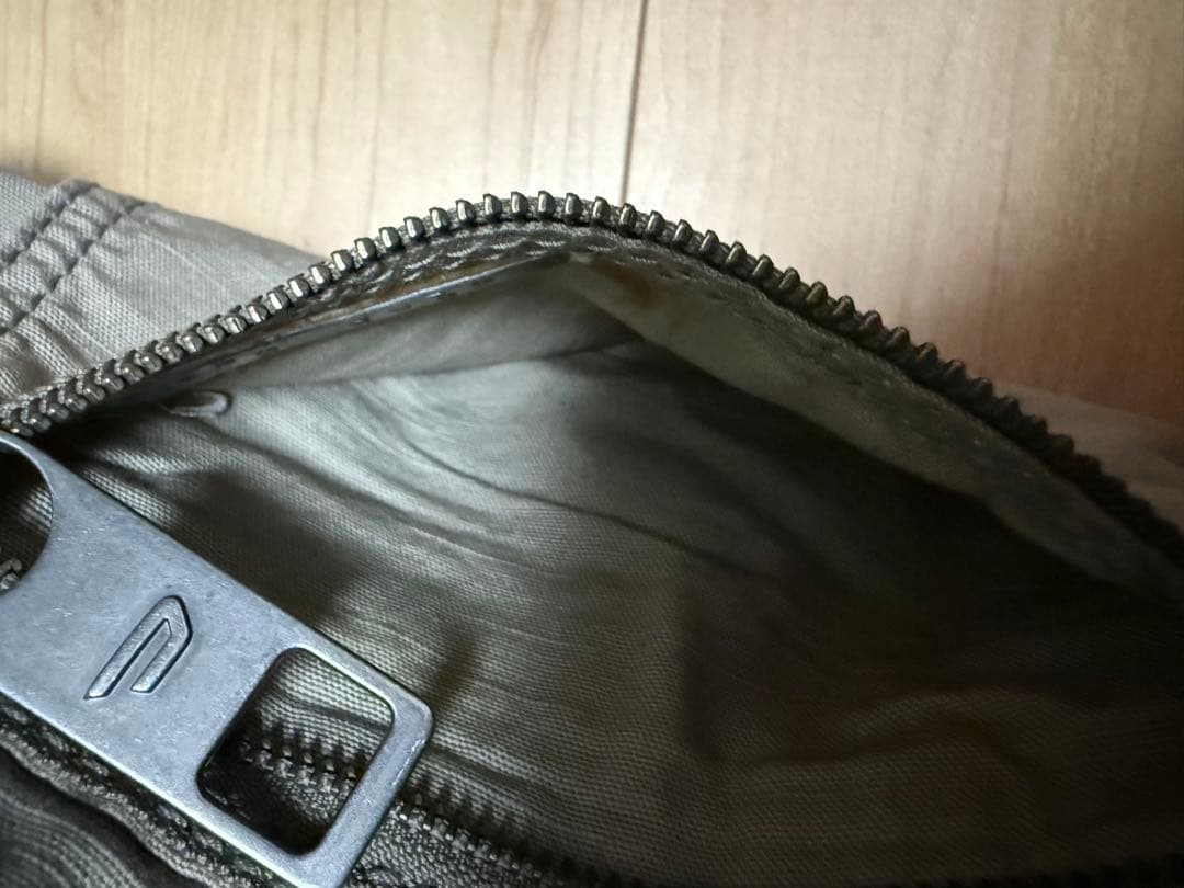 Q*2様 DIESEL Y2K archive 00s ワンショルダー　スリング