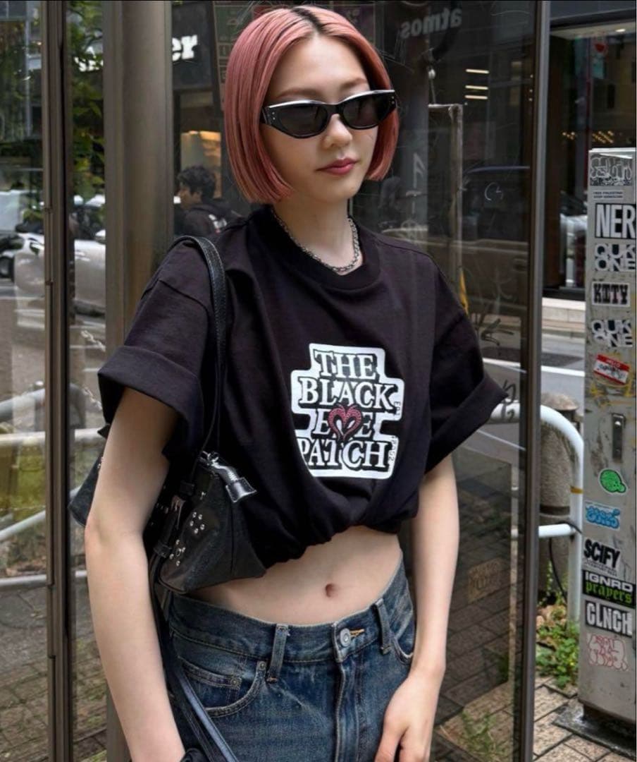 MOUSSY ブラック Tシャツ THE BLACK LOVE PATCH