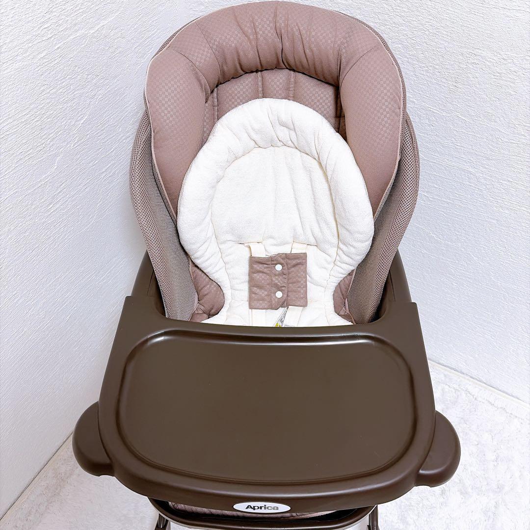 アップリカ　ユラリズムオート　オートスイング　電動　ハイローチェア　Aprica