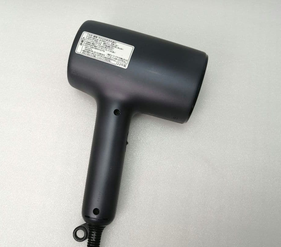 21 22年製 PANASONIC　ドライヤー パナソニック　EH-NA0J
