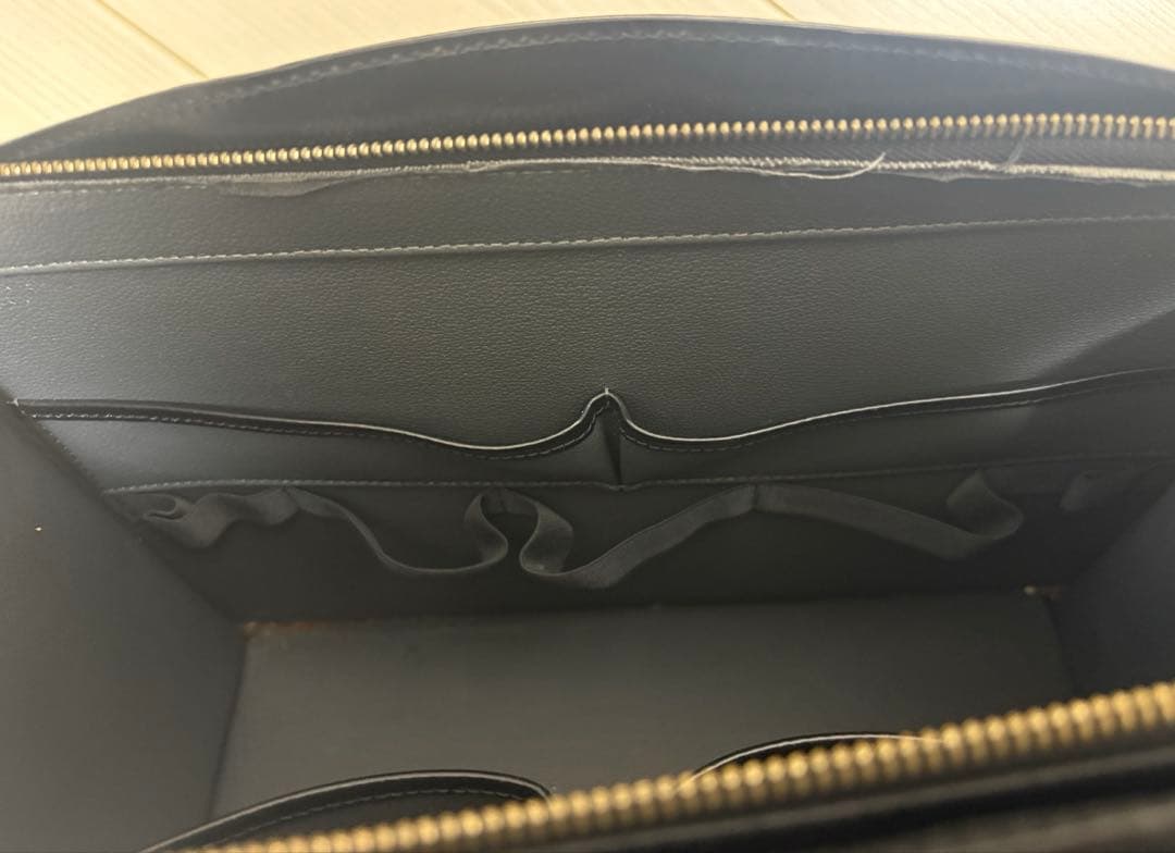 ★美品★LVルイヴィトン　ハンドバッグ　リヴィエラ　ノワール　エピレザー