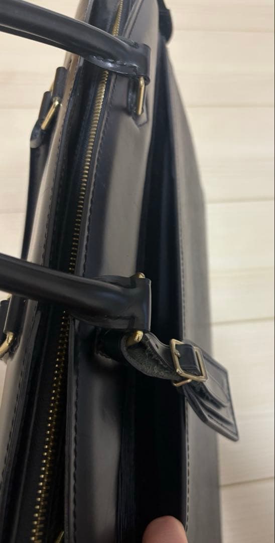 ★美品★LVルイヴィトン　ハンドバッグ　リヴィエラ　ノワール　エピレザー