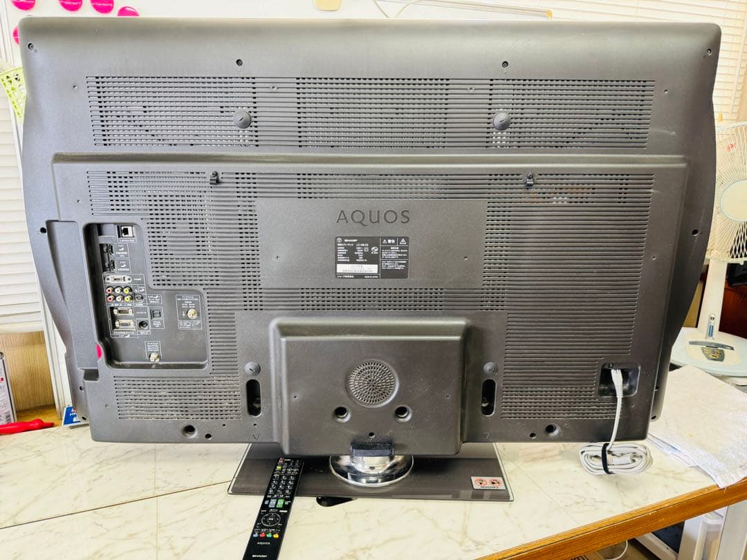 SHARP シャープ テレビ 46型 地デジ 地上波 電化製品 家庭用 動作品