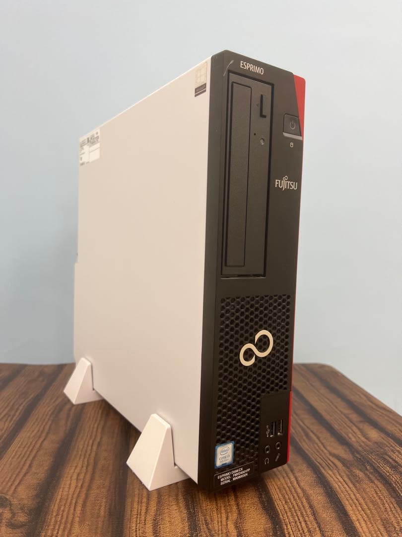 富士通 第9世代corei3 8GB SSD256GB Win11 OFFICE