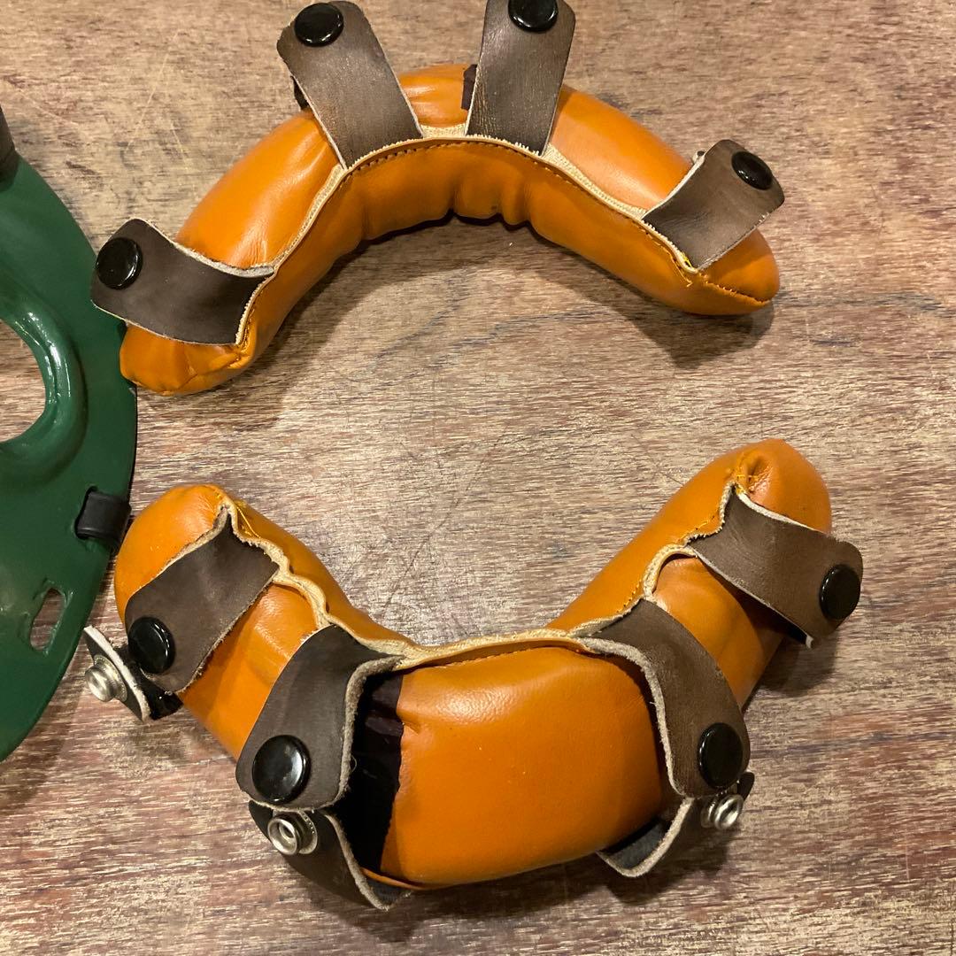 未使用保管品！昭和レトロ キャッチャーマスク 金属製 野球 審判 硬式 軟式