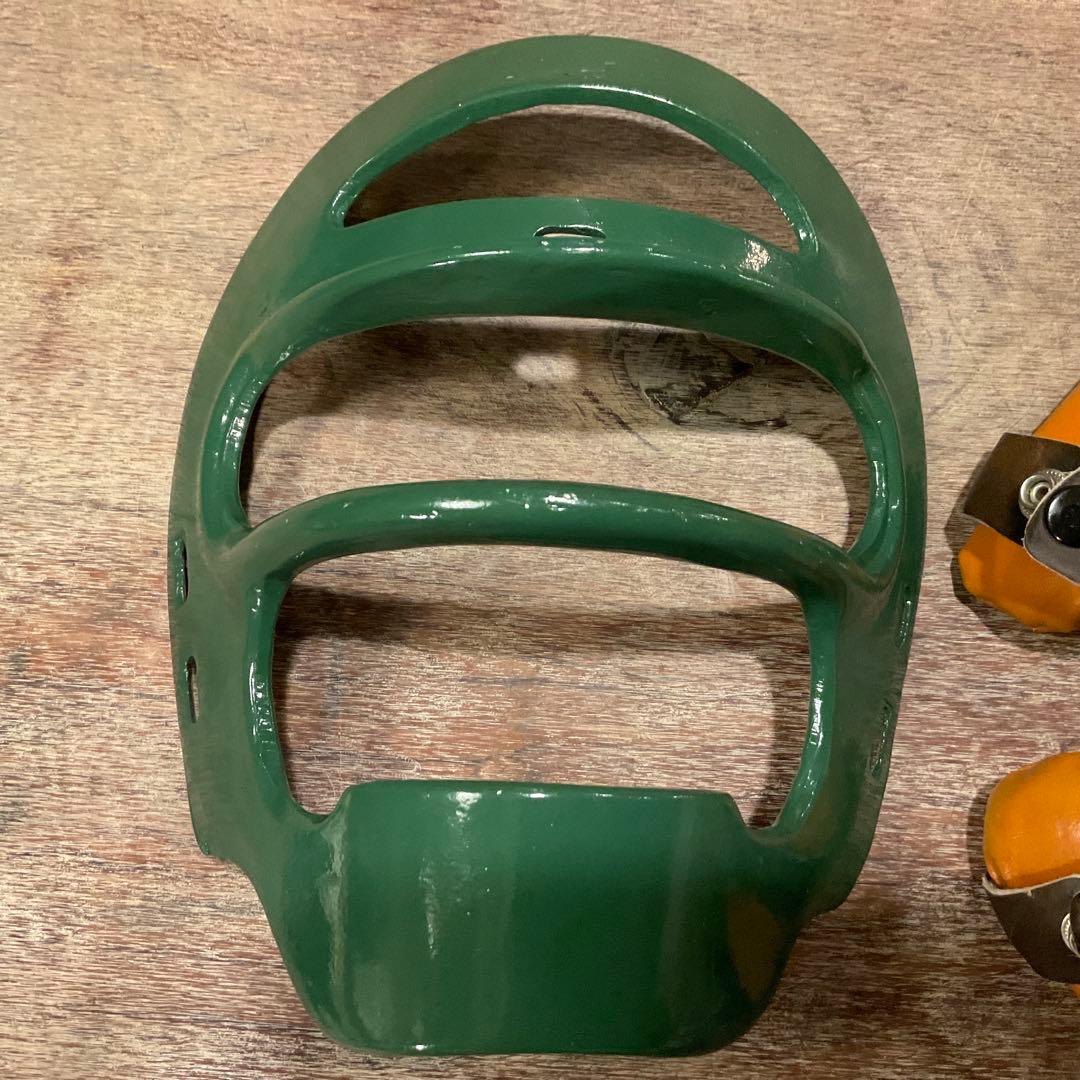 未使用保管品！昭和レトロ キャッチャーマスク 金属製 野球 審判 硬式 軟式