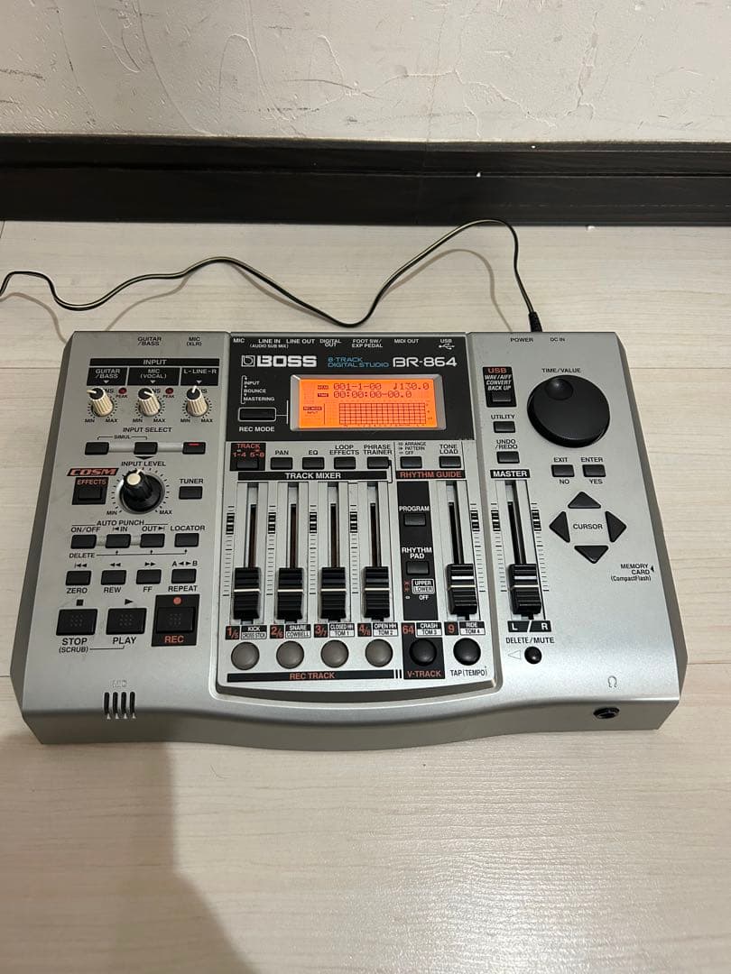 BOSS BR-864 マルチトラックレコーダー