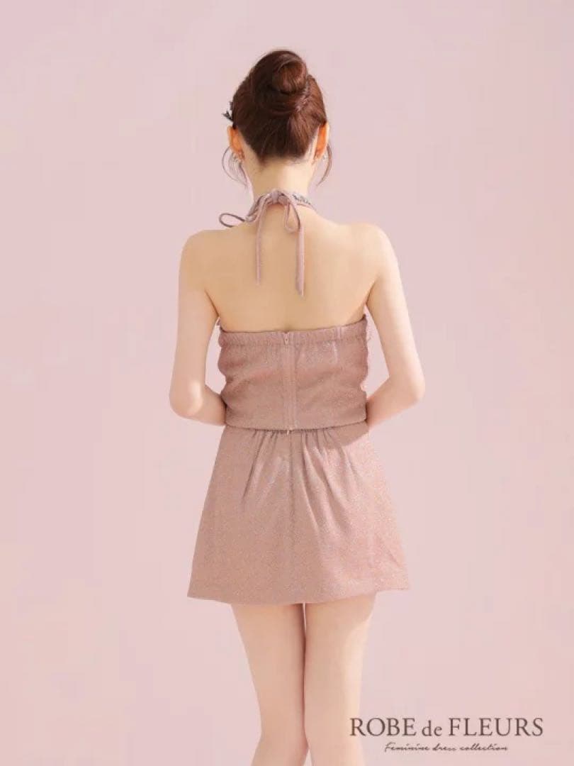 ホワイトM ディア　ローブドフルールグロッシーSuga キャバドレス