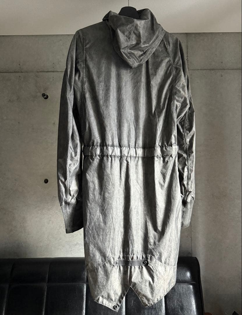 ISAAC SELLAM/リフレクティブ コールドダイ リバーシブルコート