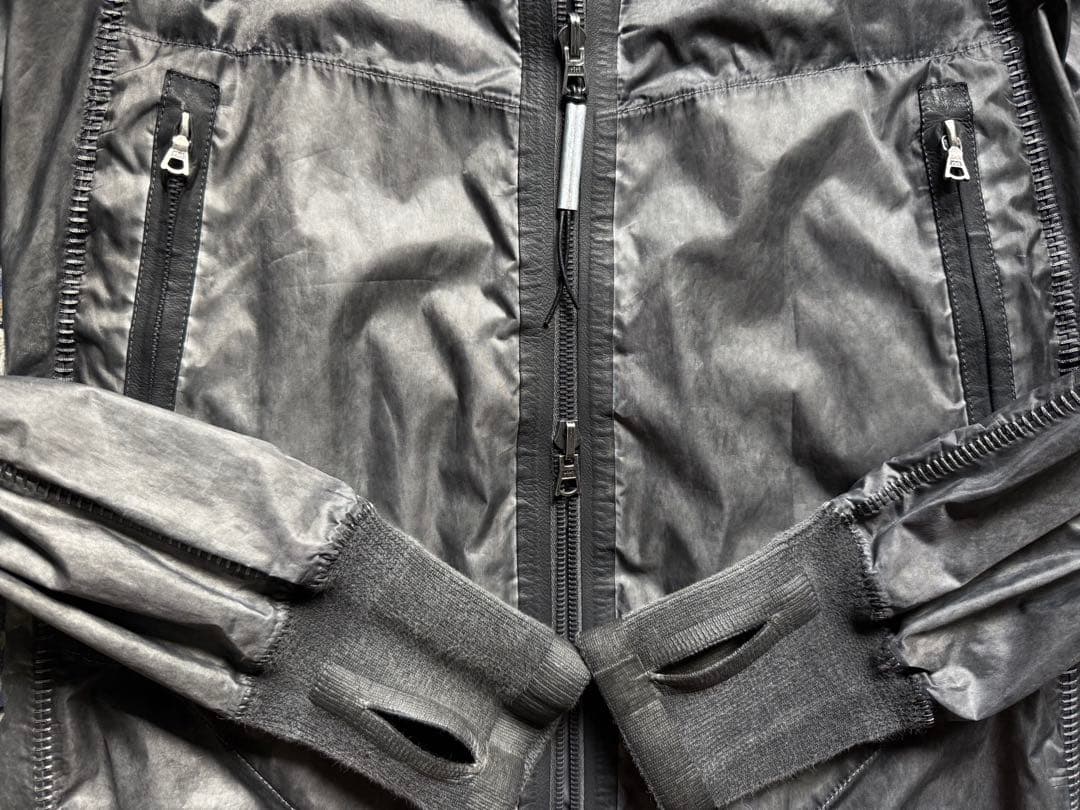 ISAAC SELLAM/リフレクティブ コールドダイ リバーシブルコート