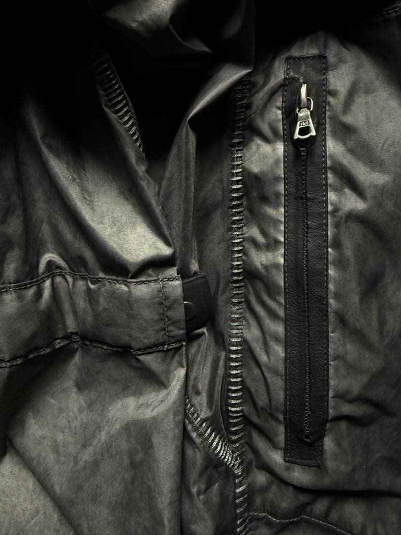 ISAAC SELLAM/リフレクティブ コールドダイ リバーシブルコート