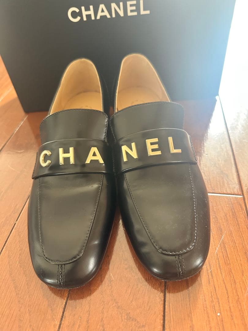 ピ*ー様 美品　CHANEL シャネル　ローファー ブラック 37