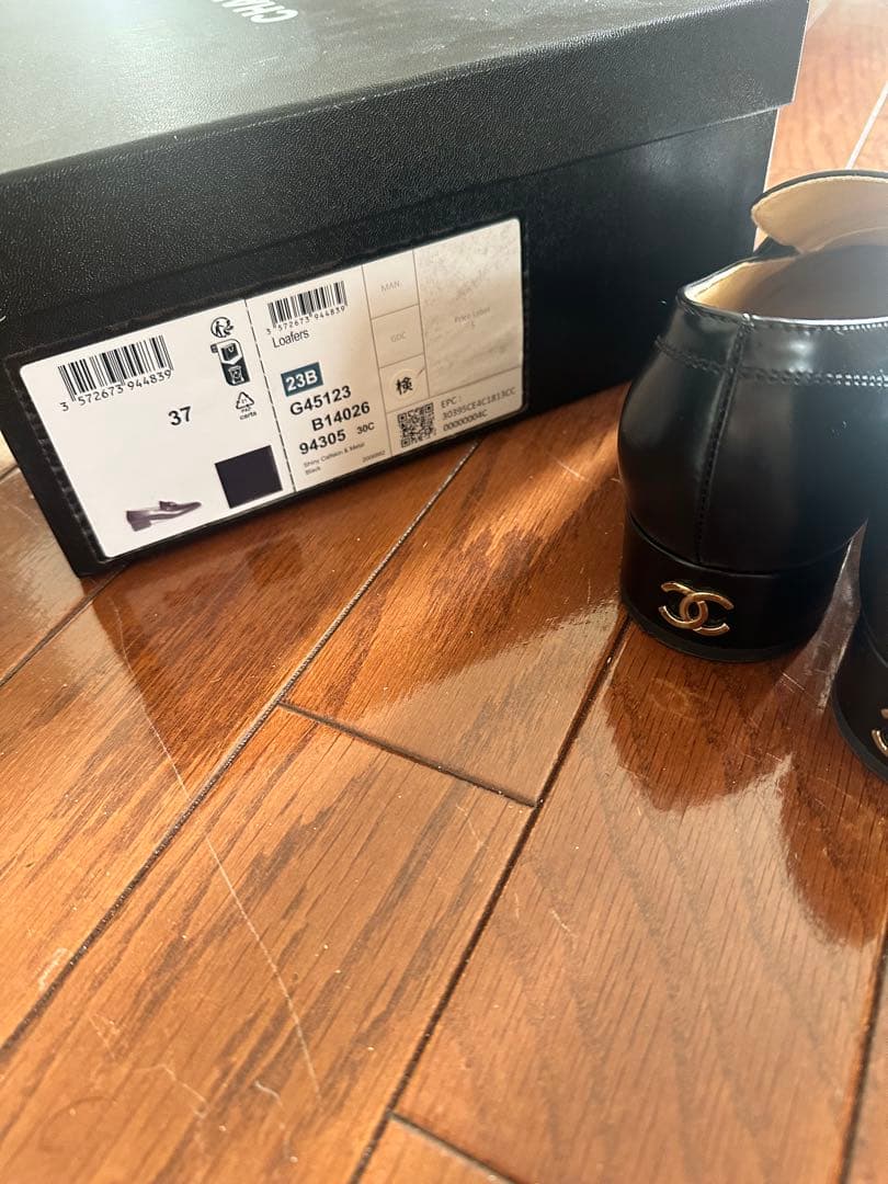 ピ*ー様 美品　CHANEL シャネル　ローファー ブラック 37