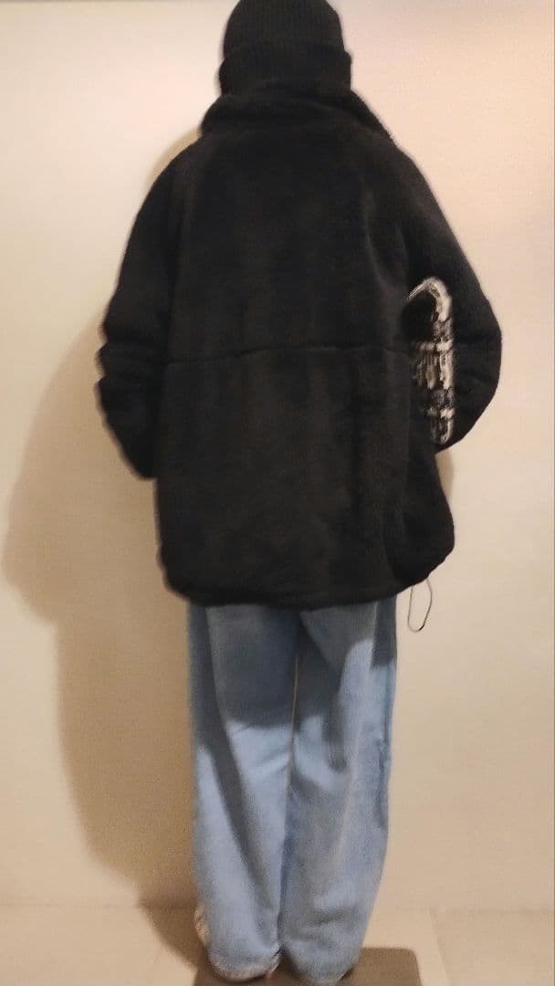 C6813 ソフトフリースブルゾン×ニットコーデ