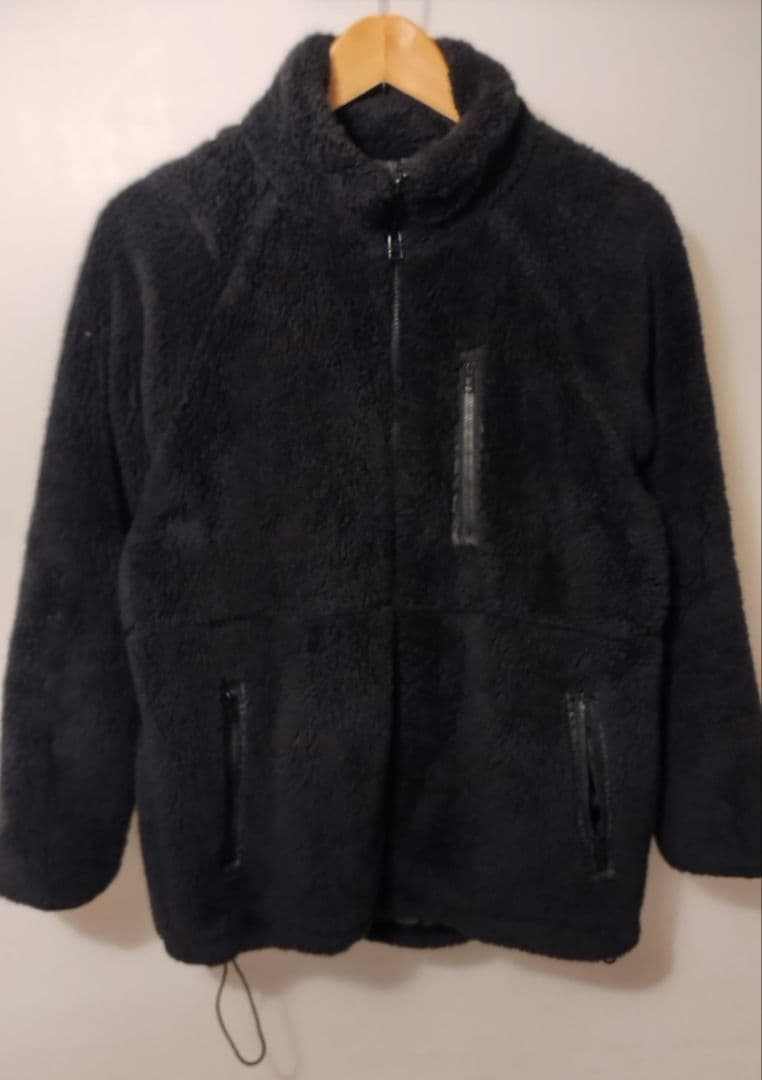 C6813 ソフトフリースブルゾン×ニットコーデ