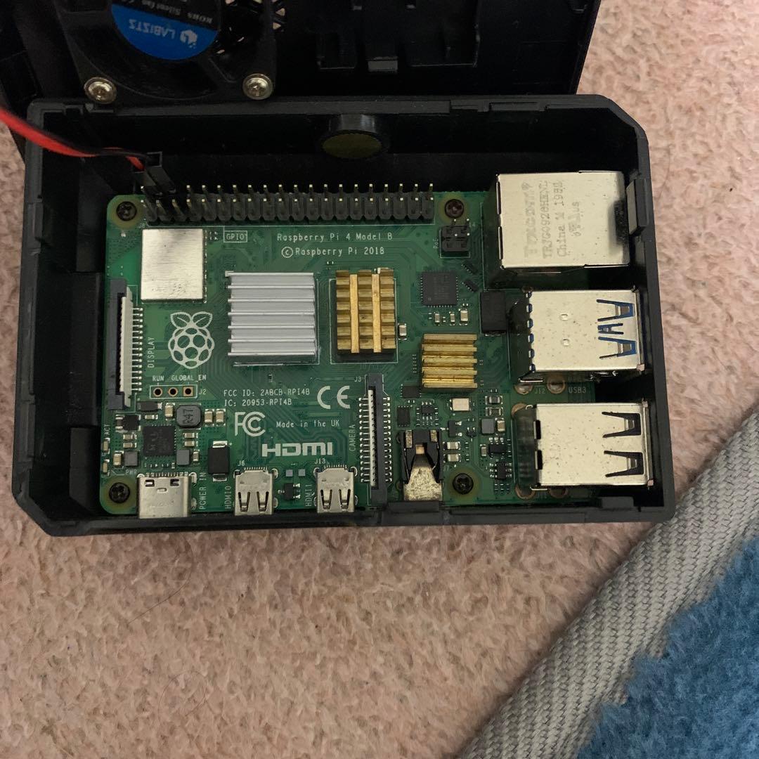 ラズベリーパイ4 4gbモデル