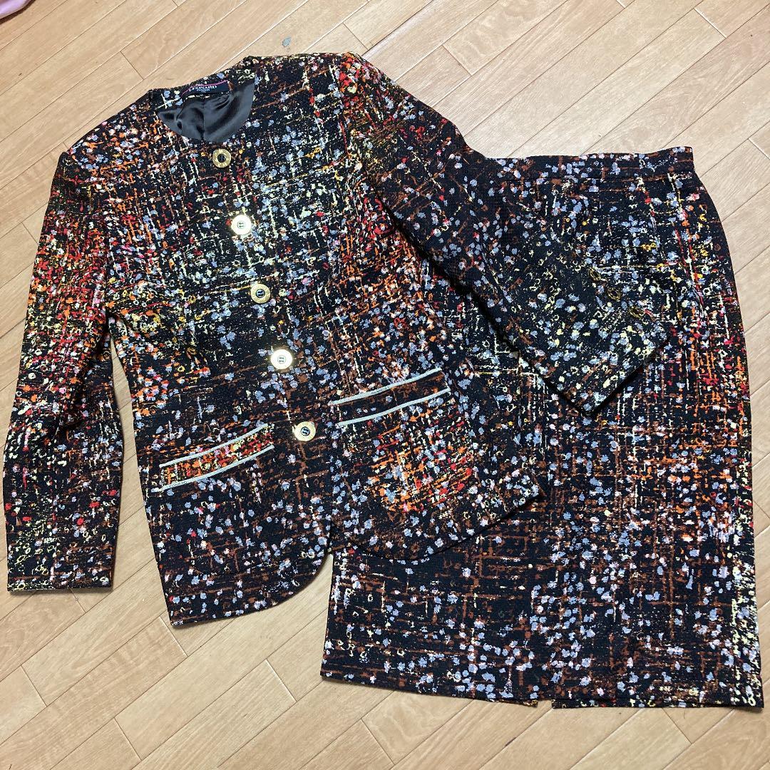 swallowレオナール　LEONALD スカートスーツ