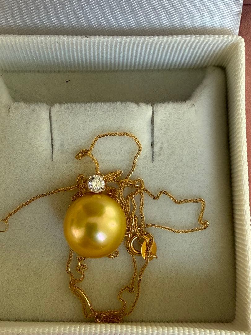 南洋白蝶真珠ゴールドネックレス、18k金、10.5-11mm、最終値下げ！