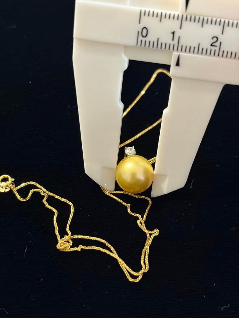 南洋白蝶真珠ゴールドネックレス、18k金、10.5-11mm、最終値下げ！