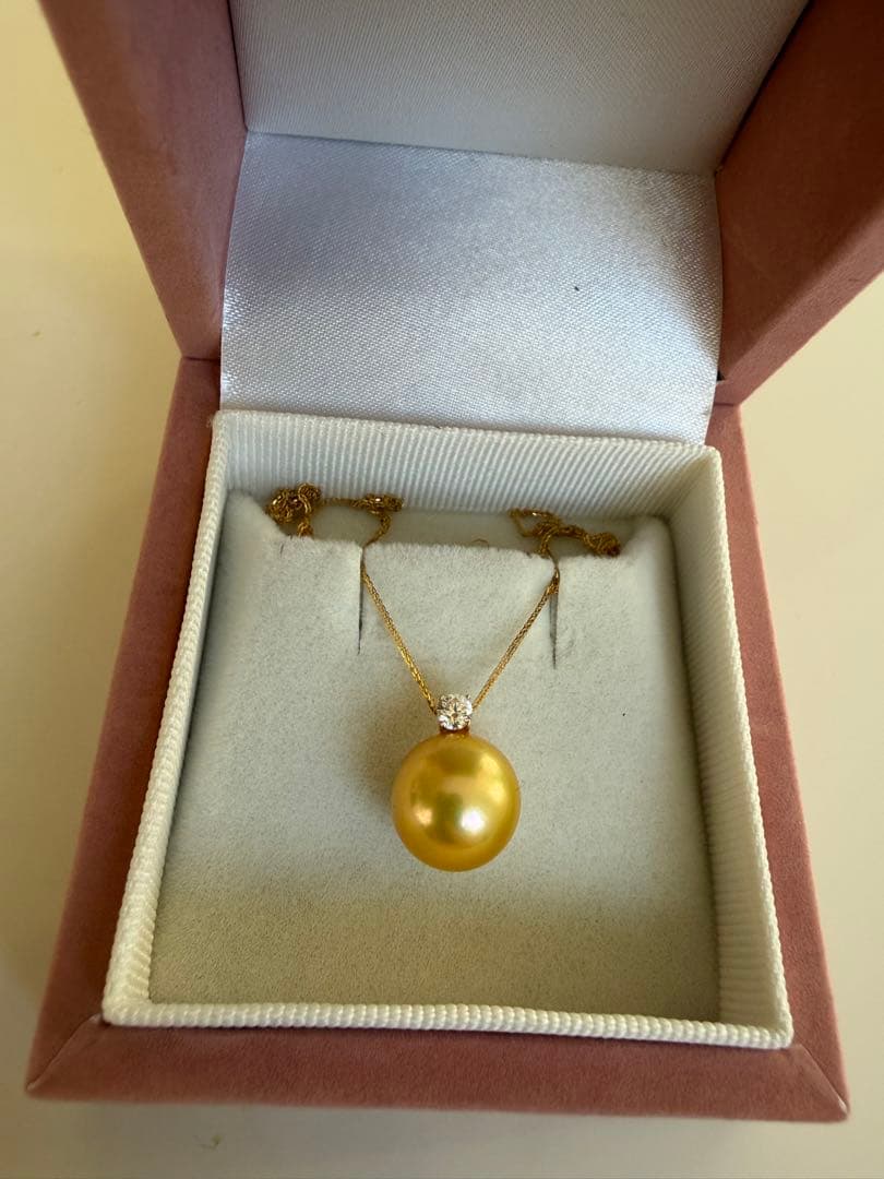 南洋白蝶真珠ゴールドネックレス、18k金、10.5-11mm、最終値下げ！