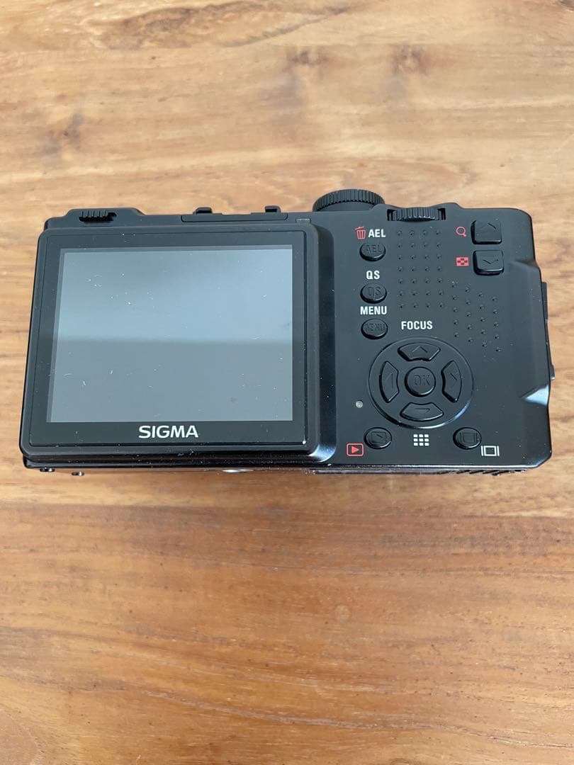 デジタルカメラ SIGMA DP2X