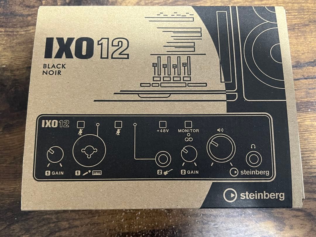 Steinberg IXO 12 BLACK USBオーディオインターフェイス