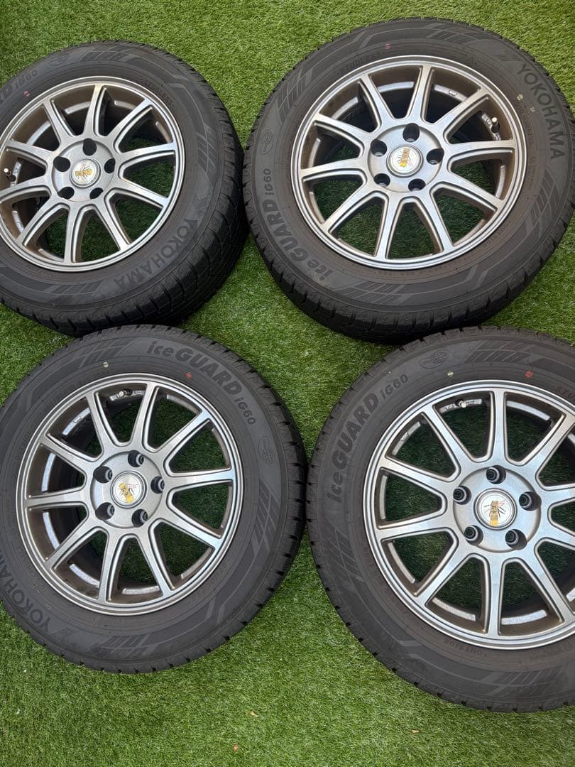 90系ヴォクシーYOKOHAMAiceGUARD205/60R16 バリ山