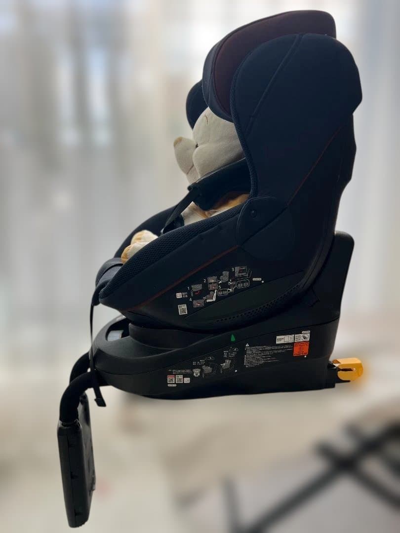 【ミモザ。。♪ 】AILEBEBE ネイビー 回転式チャイルドシート