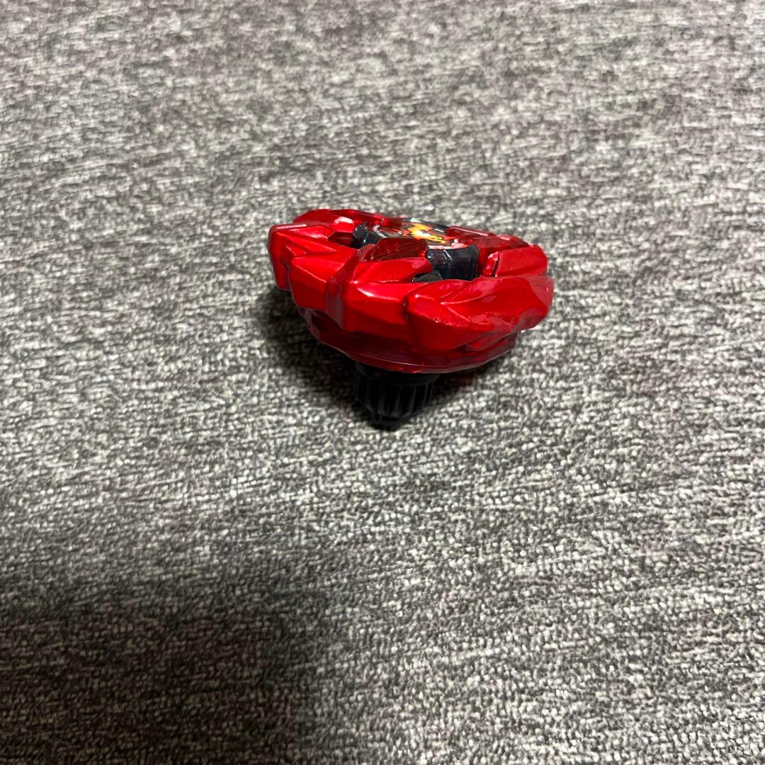 ベイブレードx ドランバスター1-60A メタルコートレッド