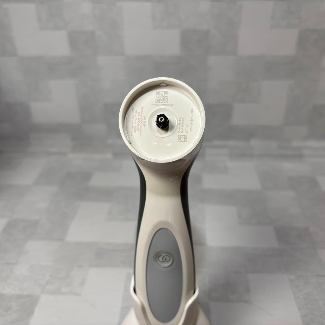 M1161 NUSKIN ニュースキン ルミスパ LumiSpa 美顔器